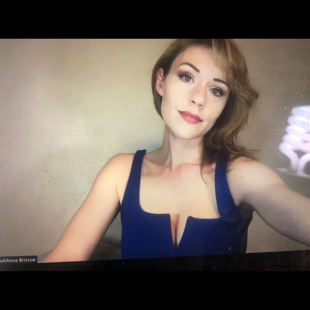 Meet your Posher, Julianna